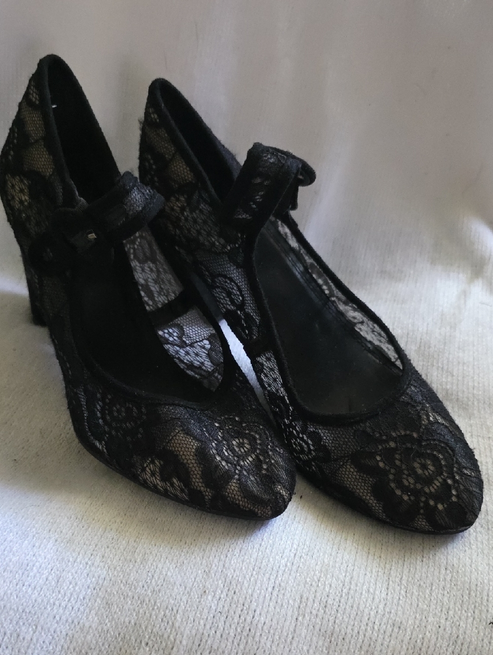Impo Black Lace Mary Jane Heels with Lace Strap. Size 8 New